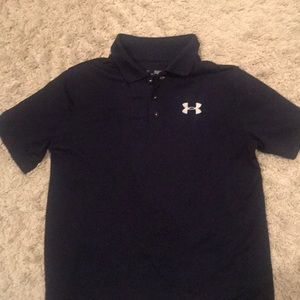 Under Armour boys short sleeved